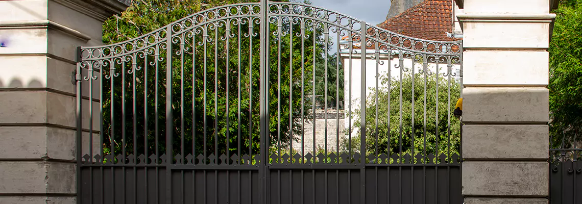 Wooden Swing Gate Repair in Sunrise